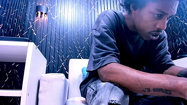 LarryCollin online show from September 30, 3:12 am