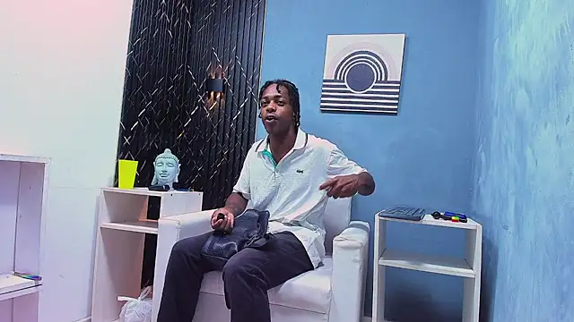 LarryCollin online show from January 17, 2:50 am