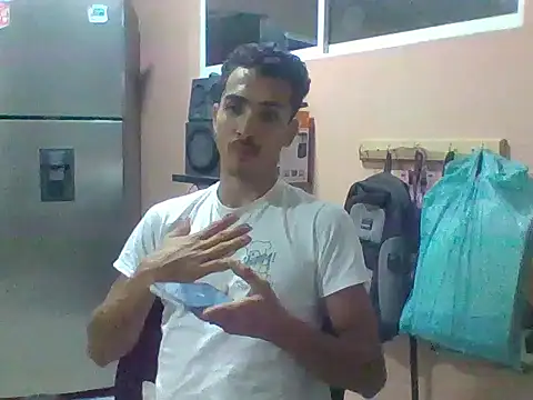 jeremy scott online show from November 23, 10:43 pm