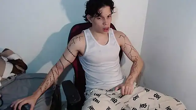 lax777  online show from February 5, 6:42 am