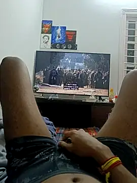 shanthoreo online show from December 4, 9:11 pm