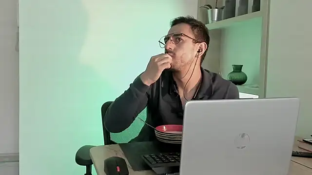 pablo-rincon95 online show from January 20, 3:18 pm