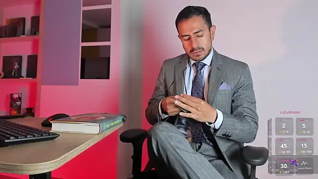 pablo-rincon95 online show from November 15, 12:40 pm