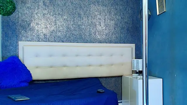 Erick Zhimerman online show from October 15, 3:25 am