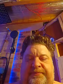 alienbunny online show from October 11, 4:05 am