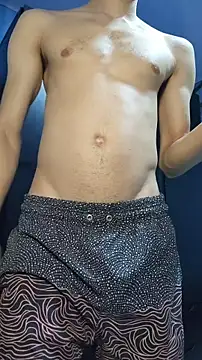 boyminerin00 online show from October 14, 12:39 am