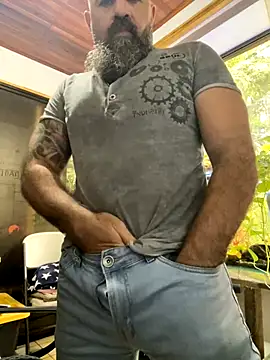 charlesVidal online show from October 13, 2:12 pm