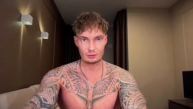 Justin Hardy online show from March 5, 9:00 pm