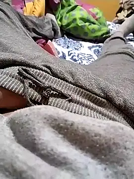 aZepuft online show from November 27, 3:16 pm