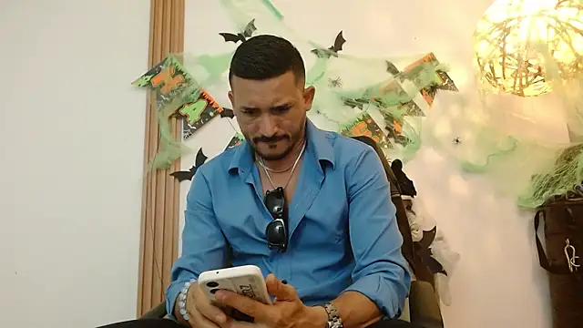 Reiko 85  online show from October 13, 8:04 pm