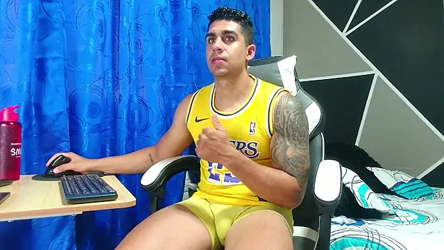 astrom greyy online show from October 5, 3:27 pm