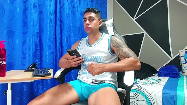 astrom greyy online show from November 1, 11:20 pm