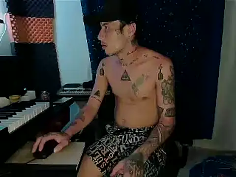 patrik tattoo  online show from March 6, 5:14 am