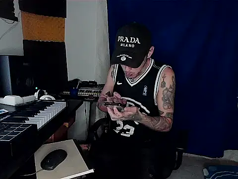 patrik tattoo  online show from January 23, 4:41 am
