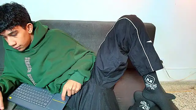 hares mds online show from March 11, 1:51 pm