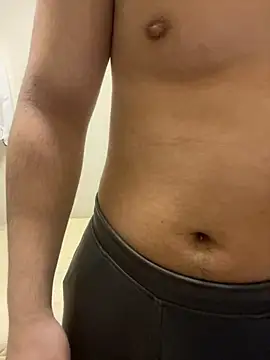 YU-KI00 online show from December 17, 12:12 pm