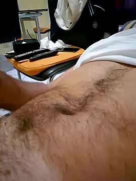 Snapshot of 1talianBeutifulCock chatting on January 5, 8:54 am 1talianBeutifulCock online show from January 5, 8:54 am