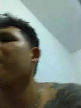 Snapshot of King_russo chatting on December 13, 6:31 am King russo online show from December 13, 6:31 am