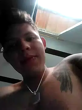 Snapshot of King_russo chatting on December 26, 4:58 pm King russo online show from December 26, 4:58 pm