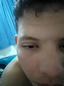 Snapshot of King_russo chatting on March 23, 6:47 am King russo online show from March 23, 6:47 am