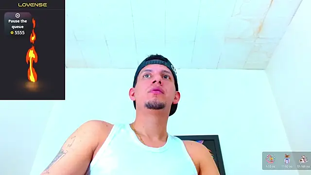 kevin  fox  online show from October 20, 7:18 pm