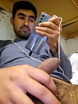 Axeltu77 online show from April 11, 7:50 pm