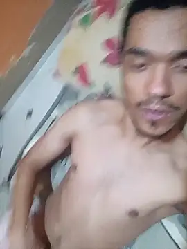 JuggedRegrets online show from March 27, 6:39 am