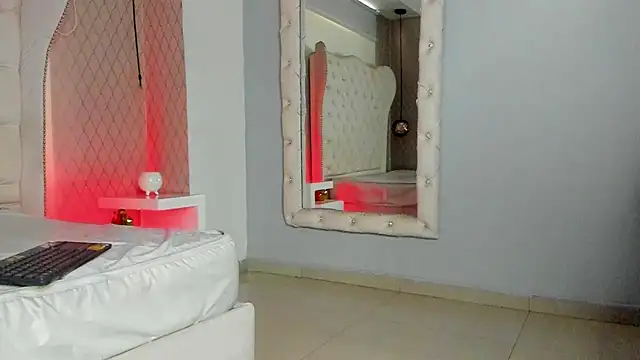 Lucii fer  online show from February 18, 12:14 pm