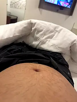 Rahulroy96 online show from October 23, 11:46 am