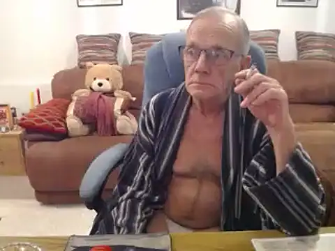 Snapshot of Ferret7777 chatting on January 26, 9:18 pm Ferret7777 online show from January 26, 9:18 pm