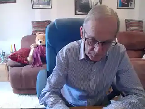 Snapshot of Ferret7777 chatting on February 21, 10:17 am Ferret7777 online show from February 21, 10:17 am