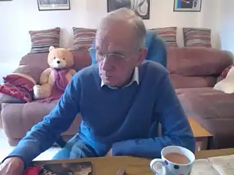 Snapshot of Ferret7777 chatting on October 2, 12:20 pm Ferret7777 online show from October 2, 12:20 pm