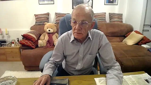Snapshot of Ferret7777 chatting on September 23, 7:24 pm Ferret7777 online show from September 23, 7:24 pm