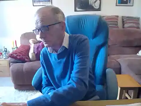 Snapshot of Ferret7777 chatting on March 3, 10:12 am Ferret7777 online show from March 3, 10:12 am