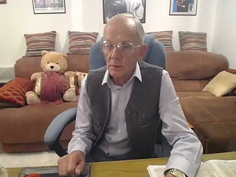 Snapshot of Ferret7777 chatting on September 12, 7:47 pm Ferret7777 online show from September 12, 7:47 pm