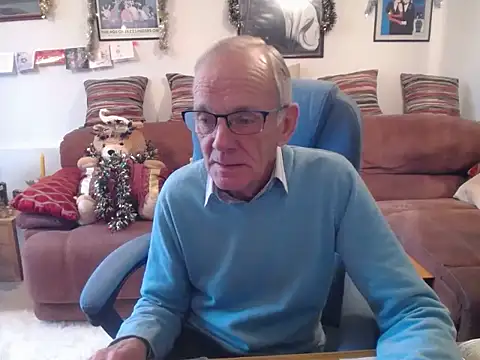 Snapshot of Ferret7777 chatting on December 11, 1:33 pm Ferret7777 online show from December 11, 1:33 pm
