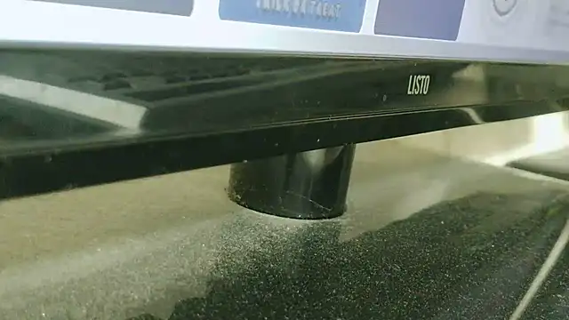 grossecoch online show from March 27, 4:41 pm