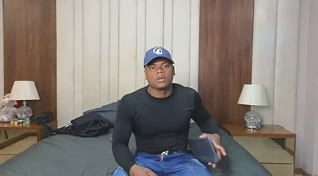 JoshLoganx online show from January 18, 7:37 pm