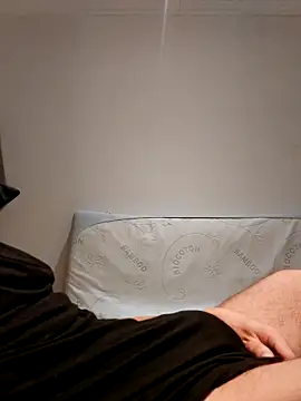 Snapshot of Achraf_walk chatting on October 20, 1:42 am Achraf walk online show from October 20, 1:42 am
