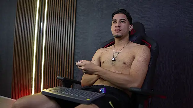 JakeMoxley online show from February 4, 10:21 am