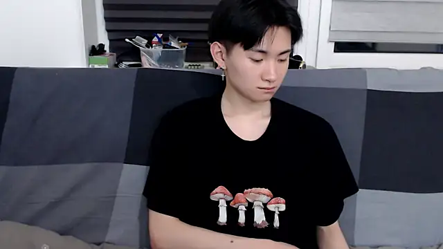Snapshot of Miram_Yu chatting on January 17, 9:10 pm Miram Yu online show from January 17, 9:10 pm