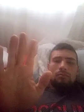 Snapshot of andres599 chatting on January 7, 7:38 pm andres599 online show from January 7, 7:38 pm