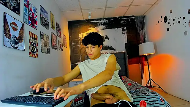 jason graeats online show from February 28, 4:44 am