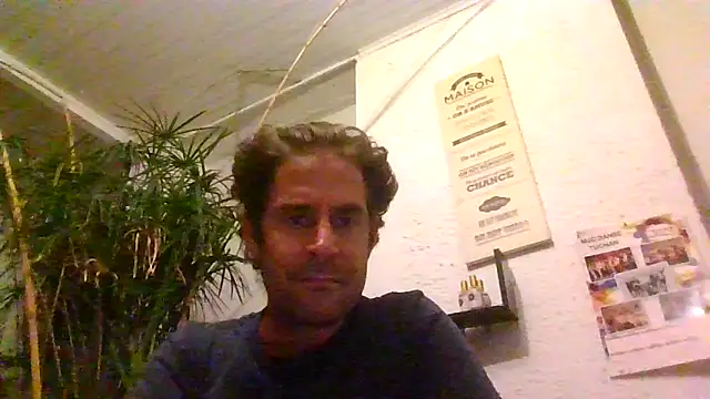 Vespa Crabo online show from September 9, 9:03 pm