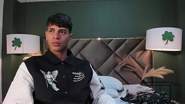 Tyler Rodriguez online show from March 15, 2:56 am