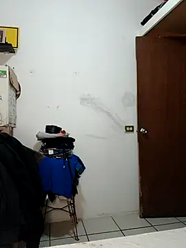 jhonyhot9292 online show from February 23, 10:44 pm