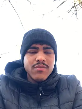 Snapshot of Ryan-hot chatting on February 5, 3:53 pm Ryan-hot online show from February 5, 3:53 pm