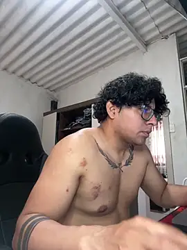 ikkipro online show from February 2, 11:02 pm