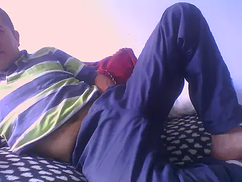 yazforeSolo online show from November 30, 4:20 pm