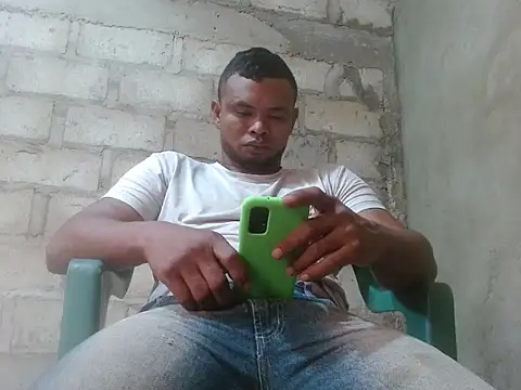 fernandez latinblackk online show from October 20, 1:37 pm